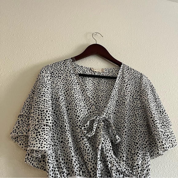 Altar'd State Black and White Print Polka Dot Body Suit Blouse Size Small - Picture 8 of 9